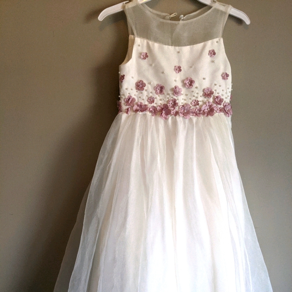 Nwot Girls Alfred Angelo flower girl dress